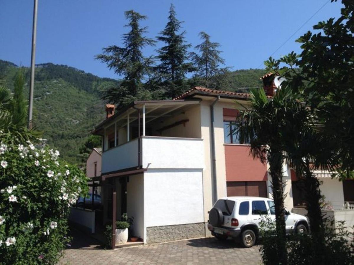 Apartments Lorinda Mošćenička Draga Buitenkant foto
