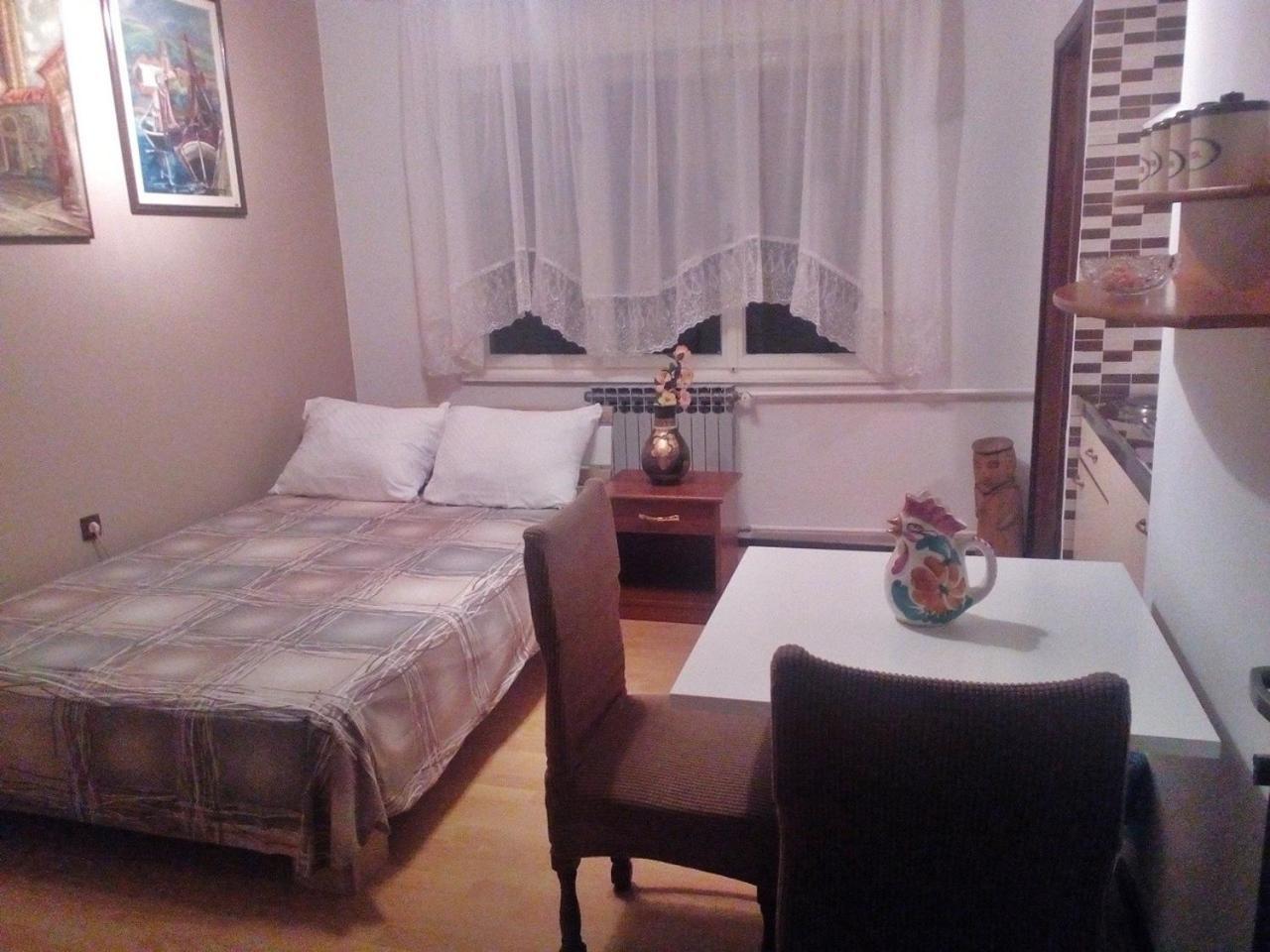 Apartments Lorinda Mošćenička Draga Kamer foto