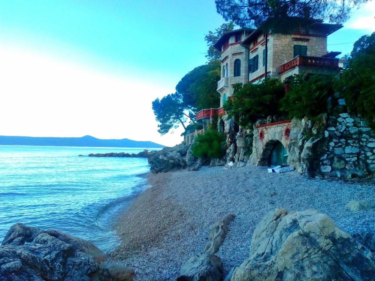 Apartments Lorinda Mošćenička Draga Buitenkant foto