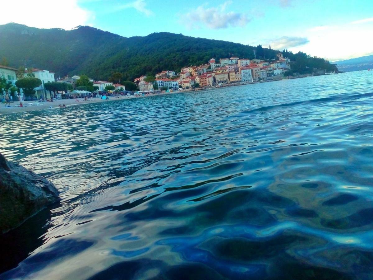 Apartments Lorinda Mošćenička Draga Buitenkant foto